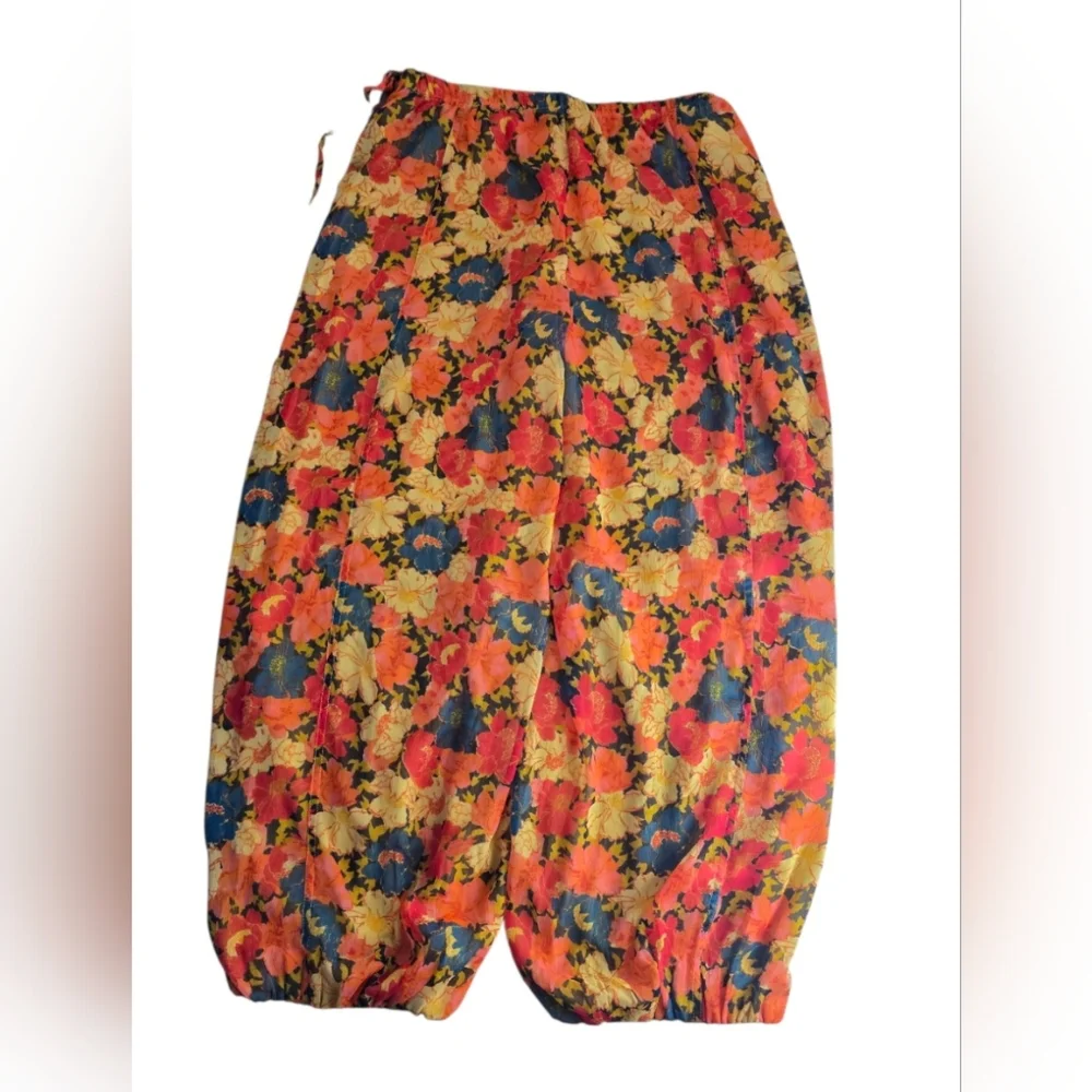 Free People Misty Printed Bubble Pant - Picture 5 of 10